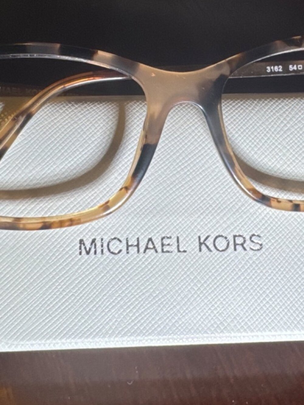 Michael Kors Tortoiseshell Eyeglass Frames 54-16-135 with Case